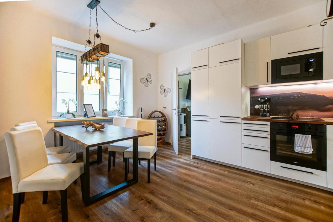 Auszeit Steiraland 1 Mit Privaten Garten Ueberdachter Terrasse Und Parken Леобен Екстер'єр фото