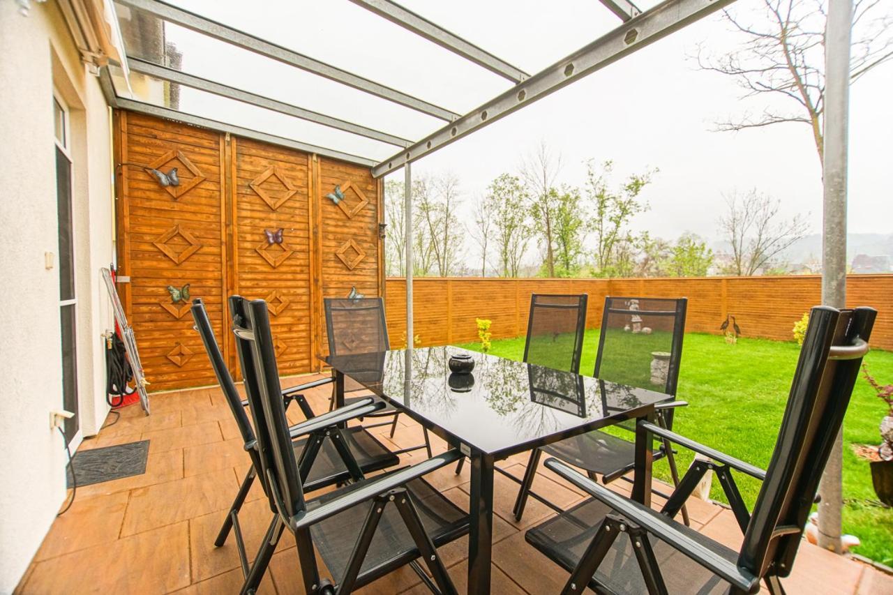 Auszeit Steiraland 1 Mit Privaten Garten Ueberdachter Terrasse Und Parken Леобен Екстер'єр фото